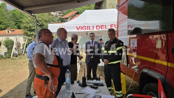 Incendi boschivi, Pichetto Fratin: "Massimo impegno per contenere il fronte al Monte Barone Incendi boschivi, Pichetto Fratin: "Massimo impegno per contenere il fronte al Monte Barone
