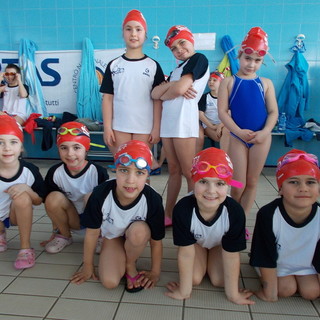 Nuoto: 37 giovanissimi scesi in vasca a Chivasso