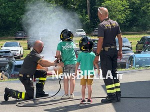 Valdengo, Pompieropoli coinvolge i bambini tra gioco e sicurezza - Foto di Davide Finatti Valdengo, Pompieropoli coinvolge i bambini tra gioco e sicurezza - Foto di Davide Finatti