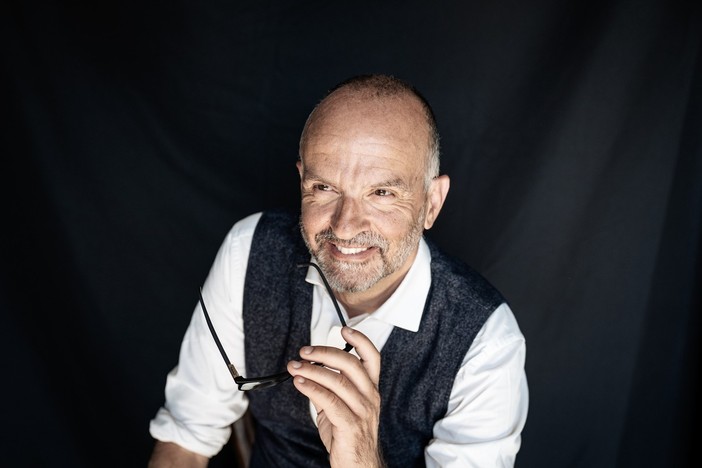 Salone del libro: l'ITIS di Biella e il D’Adda di Varallo premiati da Nicoletta Verna e Alessandro Perissinotto