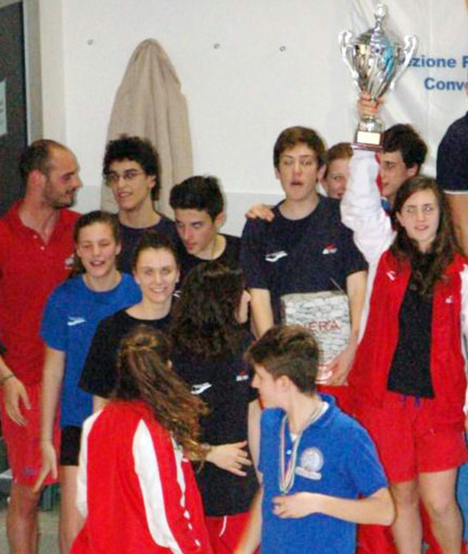Nuoto pinnato: Club Pralino secondo al trofeo Pinna bianca Nuoto pinnato: Club Pralino secondo al trofeo Pinna bianca