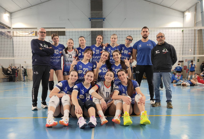 prima divisione TST Botalla vs Vercelli, Pallavolo, Botalla ancora perfetto FOTO