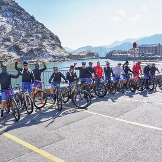 I 20  ciclisti "Parkinsonauti" domani a Salussola - Foto Bike Riding For Parkinson 2022