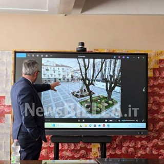 Il sindaco Marzio Olivero illustra il primo progetto di riqualificazione, nel mese di febbraio
