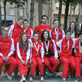 La squadra di nuoto pinnato del club Pralino La squadra di nuoto pinnato del club Pralino