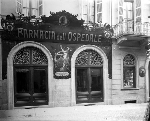 Sanità biellese nelle foto d'archivio: la farmacia nel 1900 - Copyright Fondazione Sella 2026