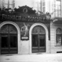 Sanità biellese nelle foto d'archivio: la farmacia nel 1900 - Copyright Fondazione Sella 2026 Sanità biellese nelle foto d'archivio: la farmacia nel 1900 - Copyright Fondazione Sella 2026