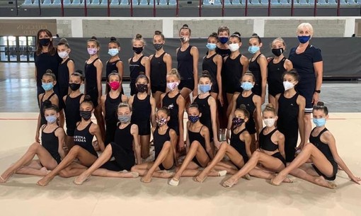 Tatiana Shpilevaya della Rhythmic School a Rimini per gli allenamenti nazionali Allieve e Junior Gold Tatiana Shpilevaya della Rhythmic School a Rimini per gli allenamenti nazionali Allieve e Junior Gold