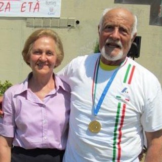 Atletica Master - Record del mondo di Carmelo Rado nel Pentathlon Lanci Atletica Master - Record del mondo di Carmelo Rado nel Pentathlon Lanci