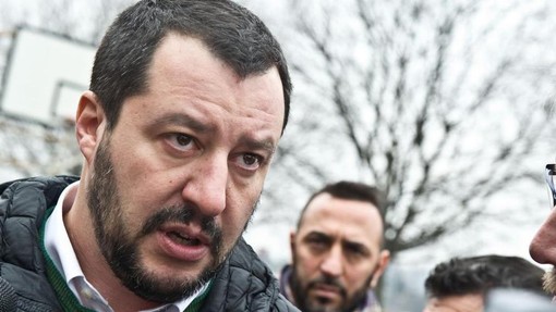 Scuola, l'allarme di Salvini: &quot;In Piemonte 15mila studenti disabili e il ministro dorme&quot;