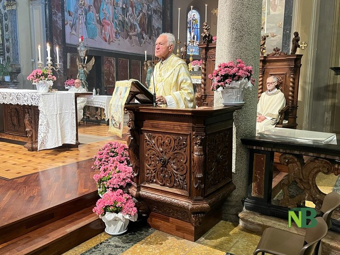 A Cossato le celebrazioni pasquali: "Possiamo perdere tutto, ma nessuno può toglierci la fede e l’amore di Dio” - Servizio di Massimo Giacobbe