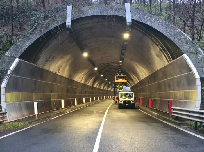 Chiuse le gallerie lungo la 232Var “Panoramica Zegna” tra Cossato e Valdilana