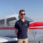 Riccardo, licenza di volo prima ancora della patente di guida Riccardo, licenza di volo prima ancora della patente di guida