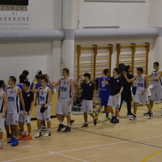 Basket -La Banca Sella Up Mobile soffre ma batte Genova nel finale