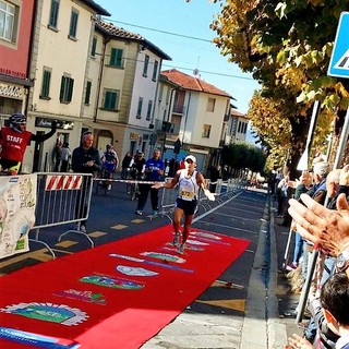 Stefano Velatta al traguardo della Firenze-Reggello