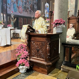 A Cossato le celebrazioni pasquali: "Possiamo perdere tutto, ma nessuno può toglierci la fede e l’amore di Dio” - Servizio di Massimo Giacobbe