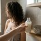 Shampoo capelli ricci: scienza morbida per ricci definiti Shampoo capelli ricci: scienza morbida per ricci definiti
