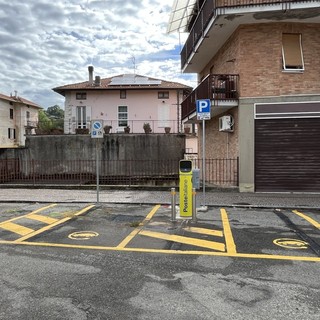Tollegno, installate due nuove colonnine per la ricarica dei veicoli elettrici