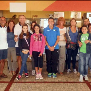 Un gruppone di atleti biellesi a Varese