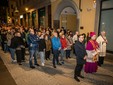 Via Crucis a Biella: L'invito di Mons. Farinella a vivere il cammino di fede ogni giorno FOTO © Diocesi di Biella – Lorenzo Iorfino