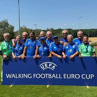 Walking football, l’Italia conquista l’argento alla Uefa Euro Cup 2026 FOTO