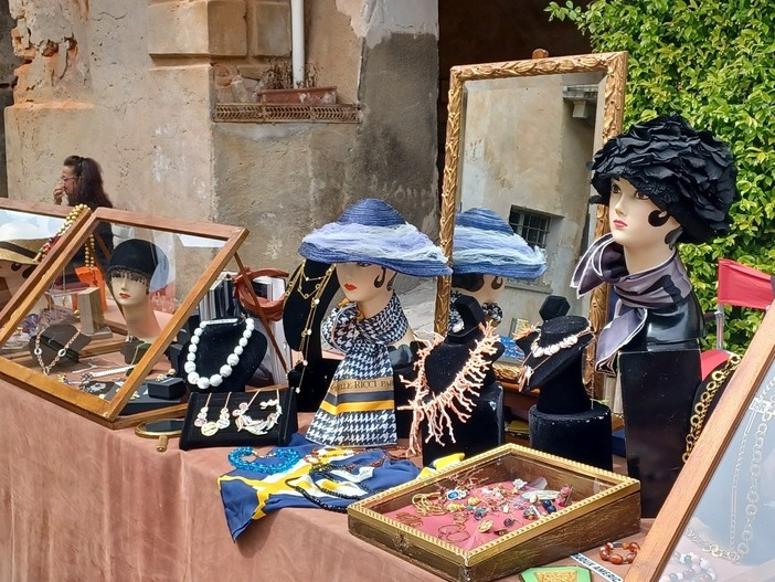Mercatino dell’antiquariato, collezionismo, artigianato e modernariato a Masserano
