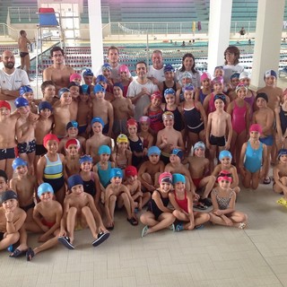 A "Scuola nuotando" per le elementari dei comuni della Serra A "Scuola nuotando" per le elementari dei comuni della Serra