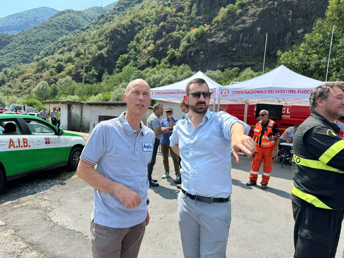Incendi in Piemonte, oltre 800 ettari di bosco distrutti