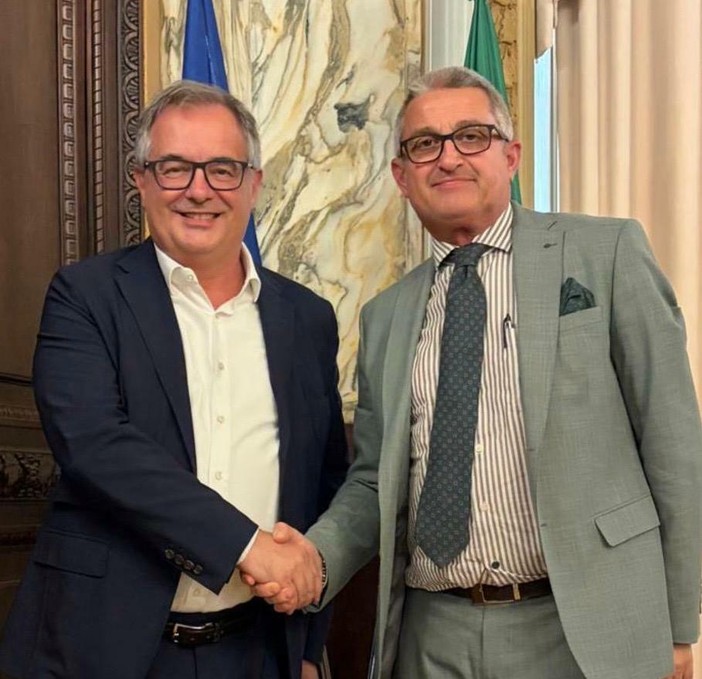 Filiera del legno, la Regione Piemonte al lavoro con Unioncamere per valorizzare le imprese Filiera del legno, la Regione Piemonte al lavoro con Unioncamere per valorizzare le imprese