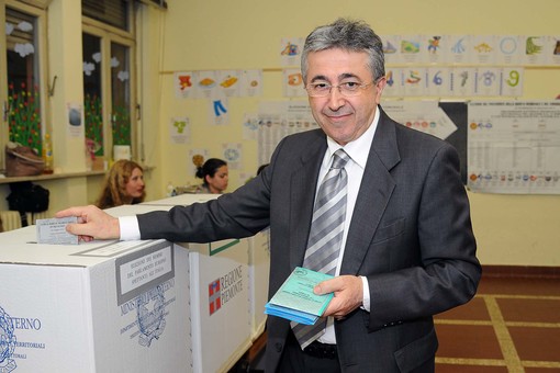 Luigi Apicella Luigi Apicella