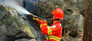 Incendio a Pralungo: strada interrotta, i dettagli