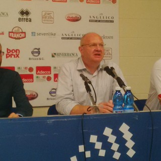 Basket - Voskuil infortunato e Raymond per dodici giorni torna negli Usa