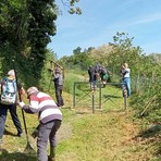 Biella, bel gesto dalle penne nere di Chiavazza: ripulito parte del Sentiero degli Alpini FOTO