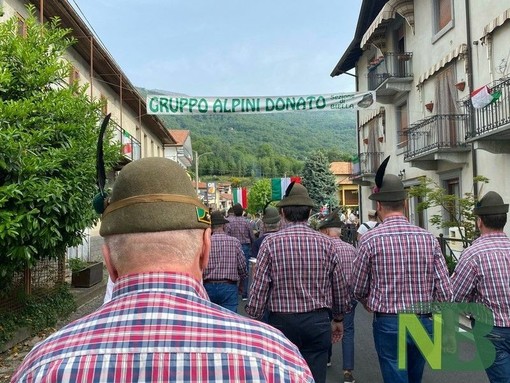Alpini, Donato in festa con sfilata e concerto in piazza del Comune (foto di repertorio) Alpini, Donato in festa con sfilata e concerto in piazza del Comune (foto di repertorio)