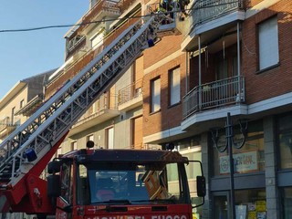 Cossato, intervento dei Vigili del Fuoco in via Mazzini FOTO e VIDEO Diana Vargan