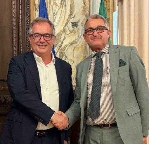 Filiera del legno, la Regione Piemonte al lavoro con Unioncamere per valorizzare le imprese Filiera del legno, la Regione Piemonte al lavoro con Unioncamere per valorizzare le imprese
