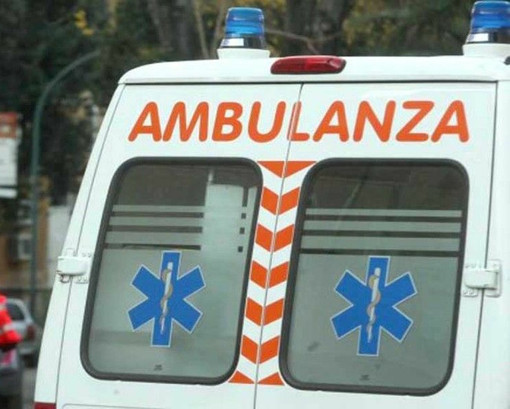 Dal Nord Ovest - Schianto drammatico a Caselle: auto contro moto, muore un centauro di 38 anni (foto di repertorio) Dal Nord Ovest - Schianto drammatico a Caselle: auto contro moto, muore un centauro di 38 anni (foto di repertorio)