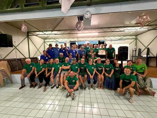 A Sandigliano pollici in alto per la cena di comunità, spazio anche alla solidarietà FOTO