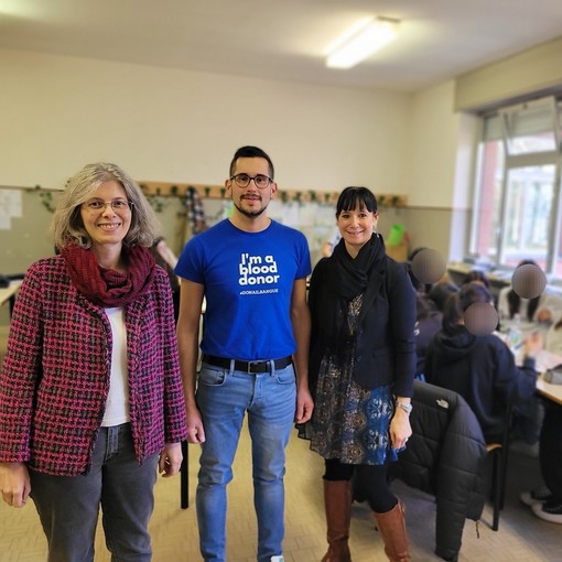 140 ragazzi ambasciatori della donazione del sangue con "Fluire nel Futuro", foto pag fb avis biella