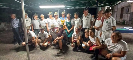 Chiavazza, la cena degli Alpini rinnova la tradizione tra amicizia e partecipazione: presente anche Corrado Perona FOTO Chiavazza, la cena degli Alpini rinnova la tradizione tra amicizia e partecipazione: presente anche Corrado Perona FOTO
