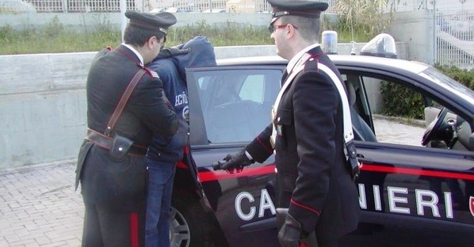 Tenta di rubare un’auto a Cavaglià ma viene bloccato dai Carabinieri (foto di repertorio)
