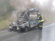 Auto in fiamme al Favaro