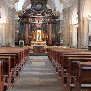 “Adotta un banco”: insieme per custodire la Basilica Antica di Oropa