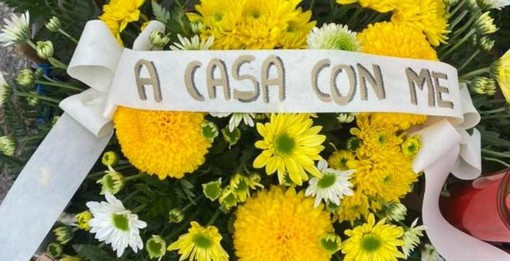 "A casa con me" ricorda i suoi cari "A casa con me" ricorda i suoi cari