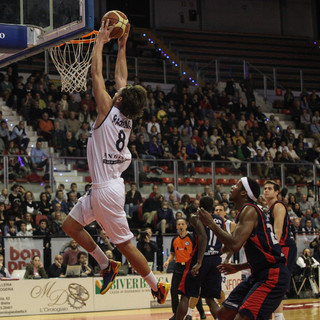 Basket - Raspino: "L'ho desiderato tanto un inizio di campionato così" FOTOGALLERY