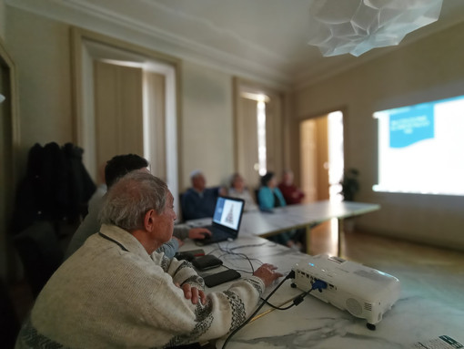 Caffè Alzheimer, AMA programma la ripresa a Cossato e Trivero Caffè Alzheimer, AMA programma la ripresa a Cossato e Trivero