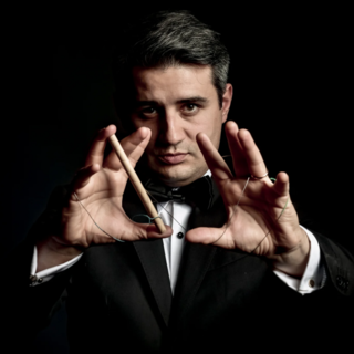 Classico e contemporaneo all'Accademia Perosi: violoncello e loop station con Alessandro Copia