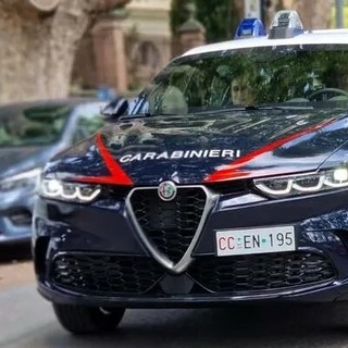 Follia a Ivrea, stacca a morsi un dito alla rivale: arrestata (foto di repertorio) Follia a Ivrea, stacca a morsi un dito alla rivale: arrestata (foto di repertorio)