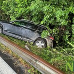 Super, incidente all'uscita di Vigliano, auto finisce nel fosso FOTO Davide Finatti per newsbiella.it Super, incidente all'uscita di Vigliano, auto finisce nel fosso FOTO Davide Finatti per newsbiella.it