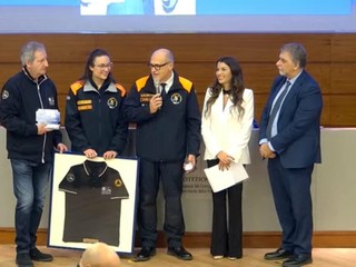 Al Corpo AIB del Piemonte il Premio “Zamberletti", Prima Edizione, foto pag fb Corpo AIB Piemonte Al Corpo AIB del Piemonte il Premio “Zamberletti", Prima Edizione, foto pag fb Corpo AIB Piemonte